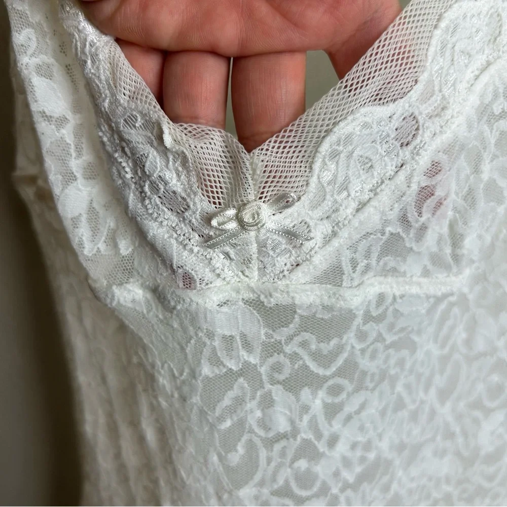 Vintage Victoria's Secret sheer white lace slip dress bridal size: M - Picture 4 of 11